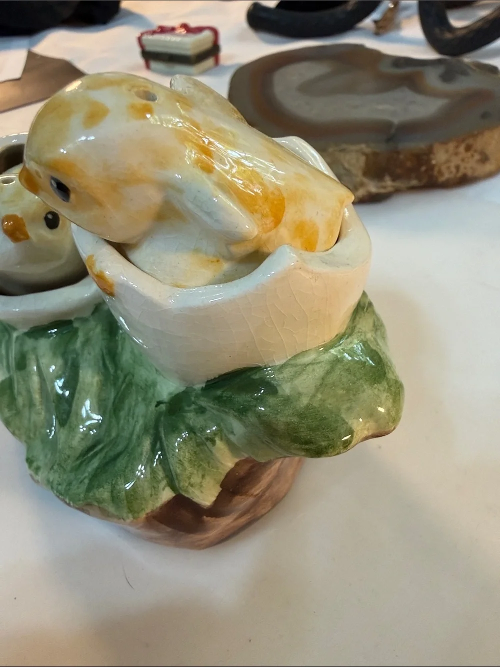 American Vintage charming ceramic